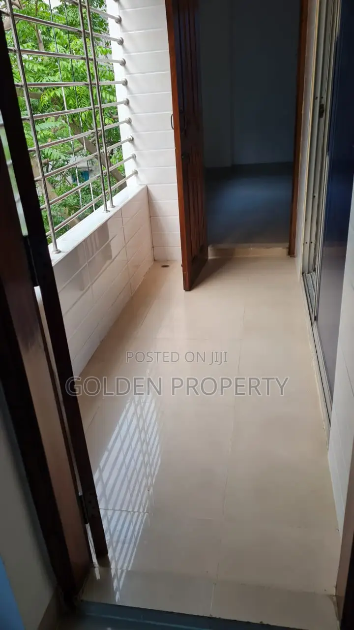 3bdrm Apartment in New Ready Flat For, Basundhara for sale