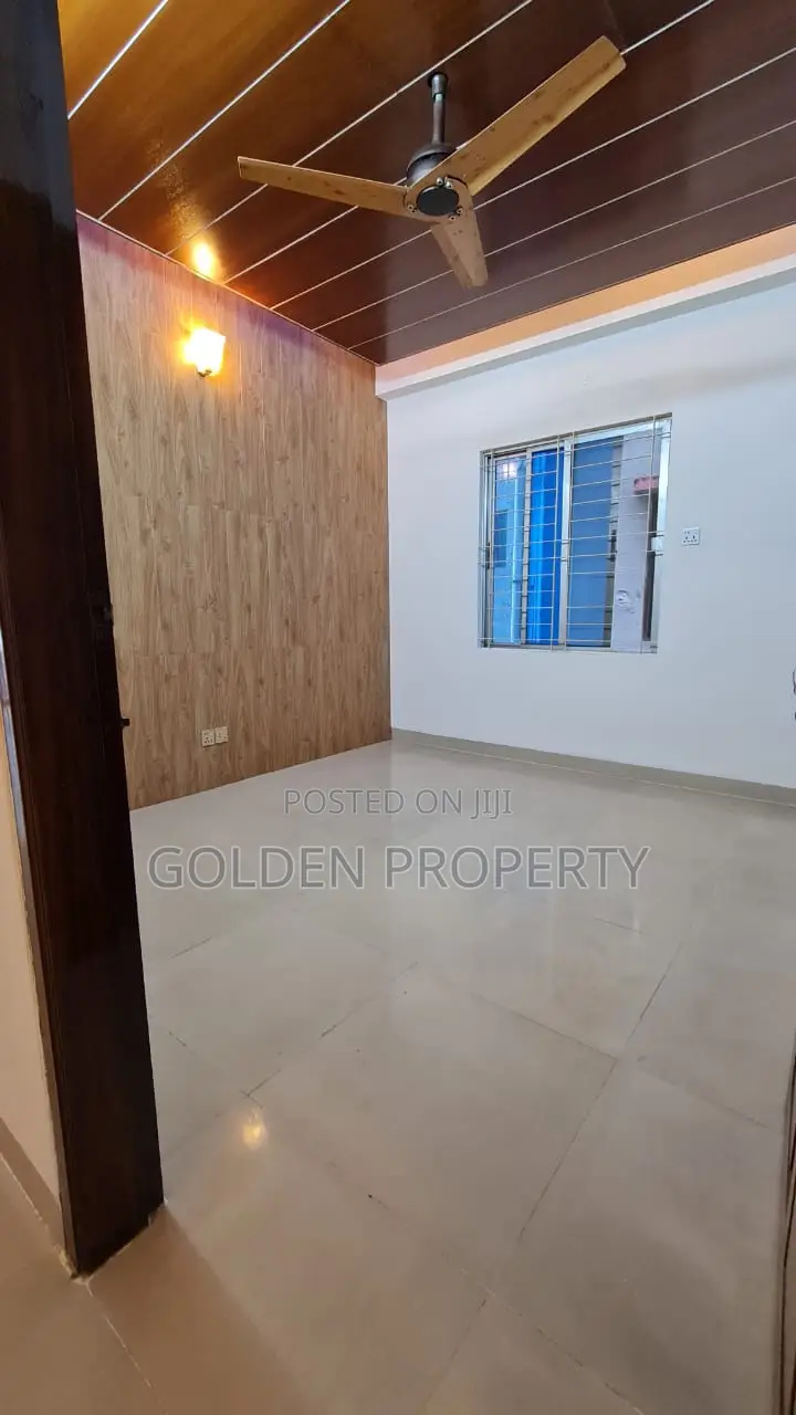 3bdrm Apartment in New Ready Flat For, Basundhara for sale