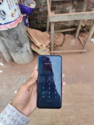Vivo Y20 64 GB Yellow