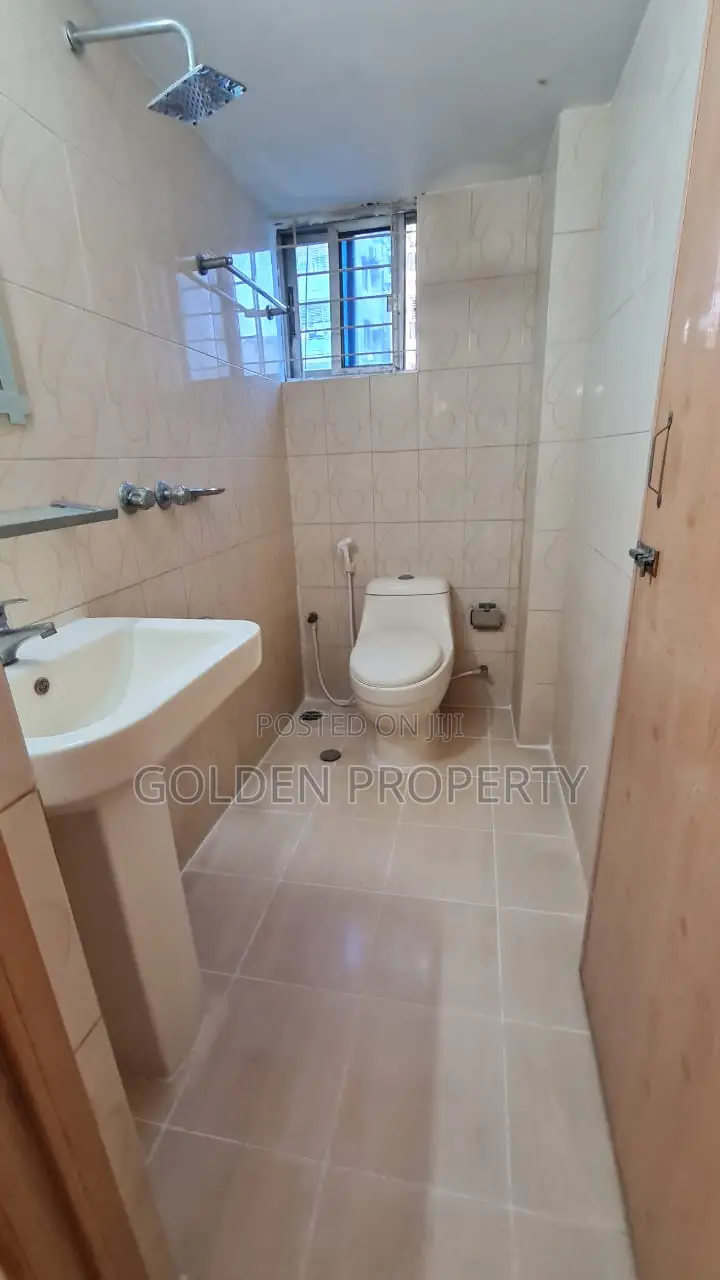 3bdrm Apartment in Buy Bashundhara Flat, Basundhara for sale