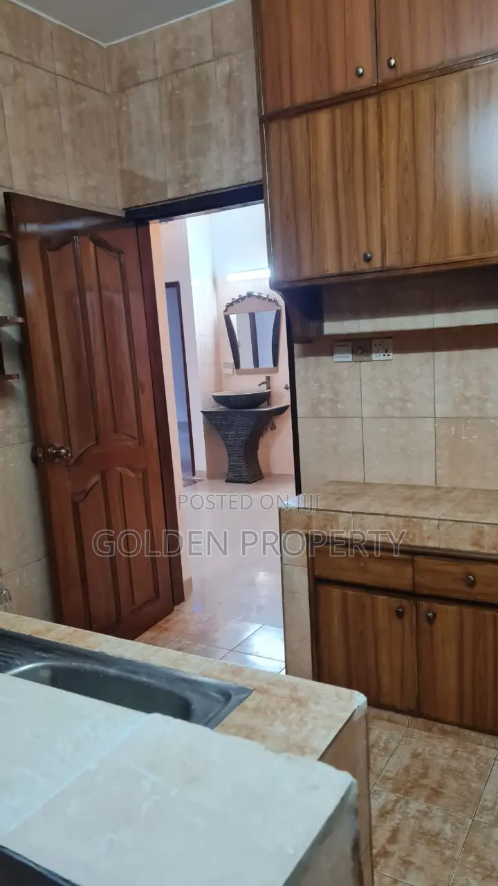 3bdrm Apartment in Buy Bashundhara Flat, Basundhara for sale