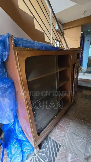 Jackfruit Wood Showcase