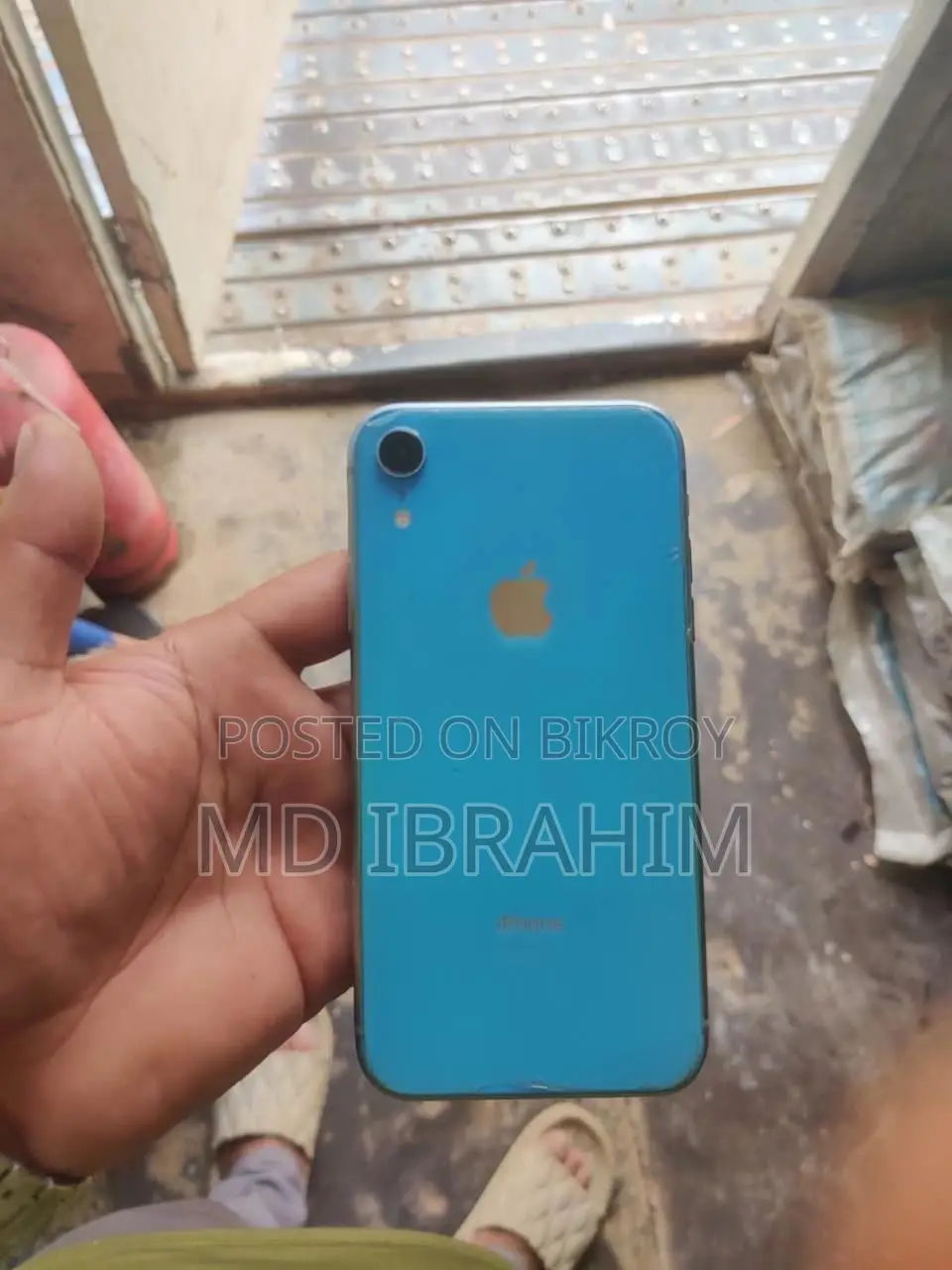 অ্যাপল আইফোন এক্সআর ১২৮ জিবি ব্লু