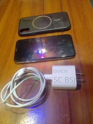 অ্যাপল আইফোন এক্স ২৫৬ জিবি হোয়াইট