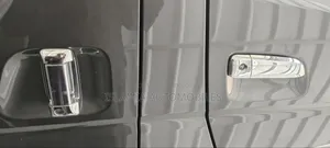 নতুন টয়োটা হাইএস ২০২১ গ্রে