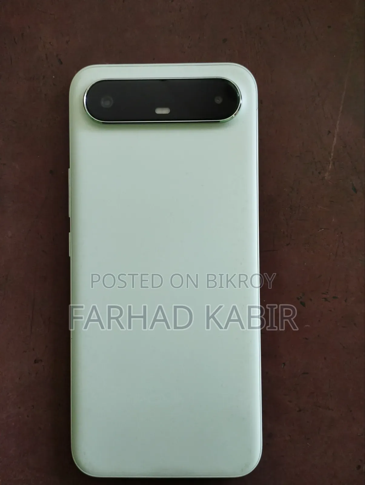 টেকনো পোভা স্লিম ৫জি ২৫৬ জিবি সাদা