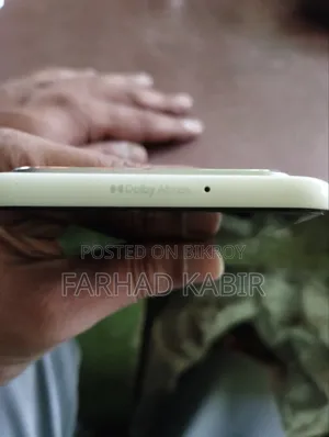 টেকনো পোভা স্লিম ৫জি ২৫৬ জিবি সাদা