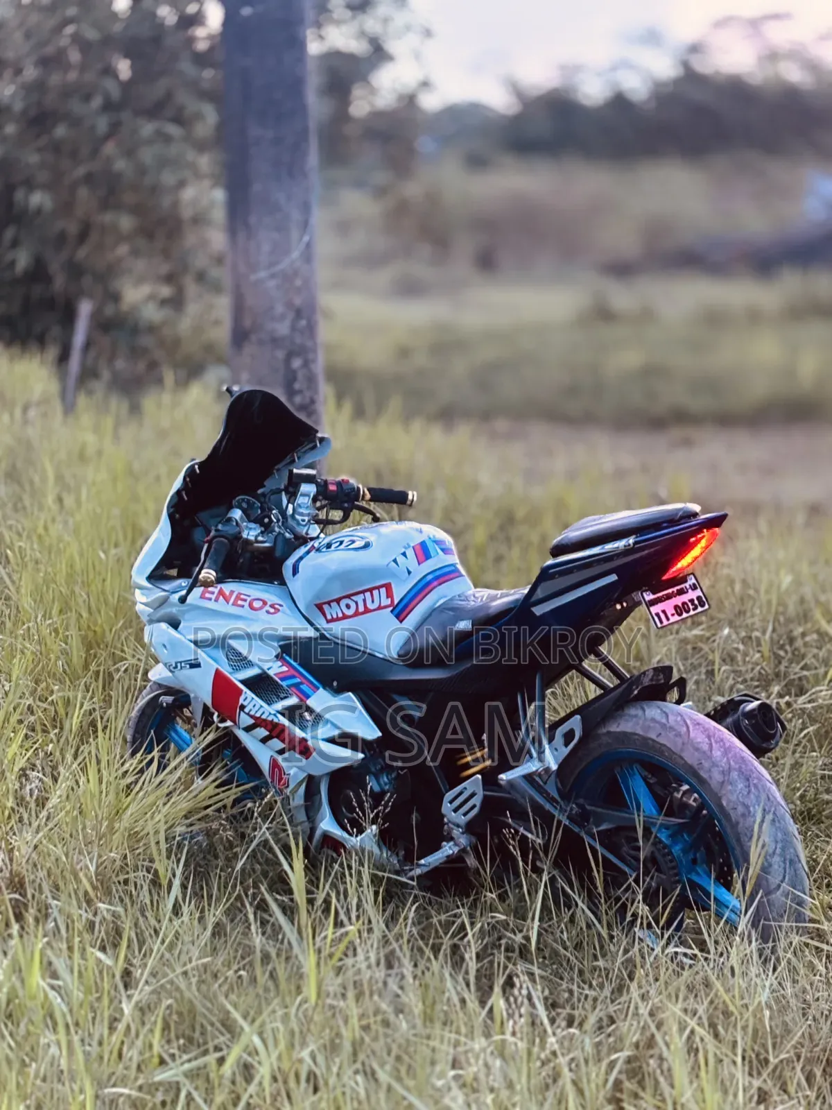 Yamaha R15 V3 2016 Silver