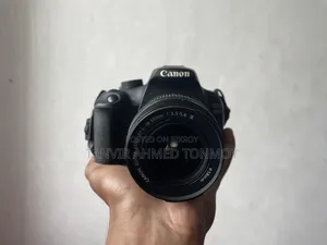 Canon 1200D With 18-55 Lens