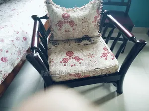 শিল করি এর আকতার এর শোফা