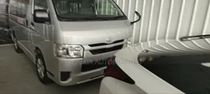 New Toyota HiAce 2021 Silver