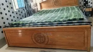 King Size Bed ((Shegun Wood))