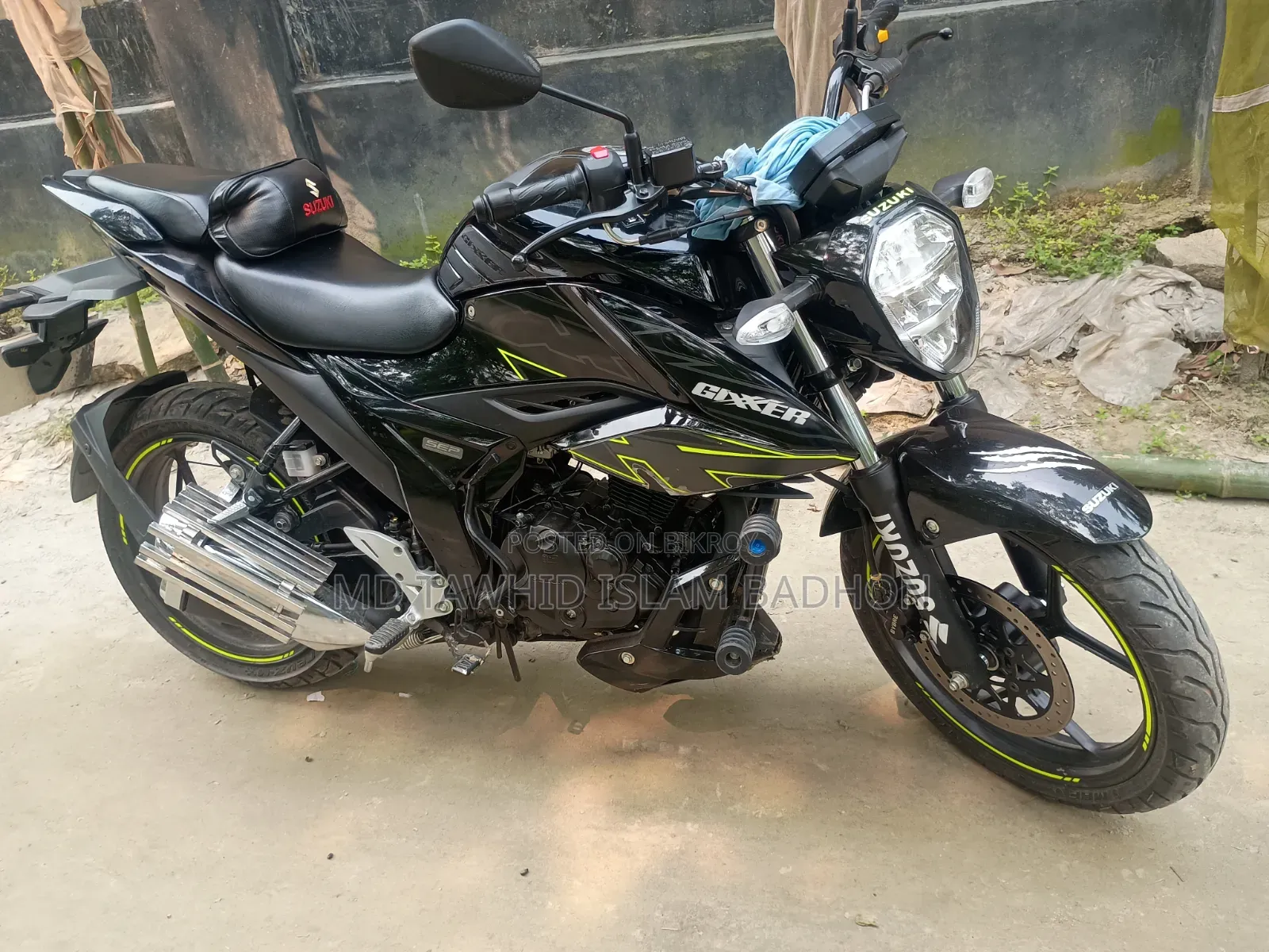 New Suzuki Gixxer 2025 Black