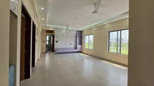 লেকথ্রু ওয়াক্স বাই, দিয়াবাড়িতে ৩-বেডরুমের অ্যাপার্টমেন্ট বিক্রয়ের জন্য