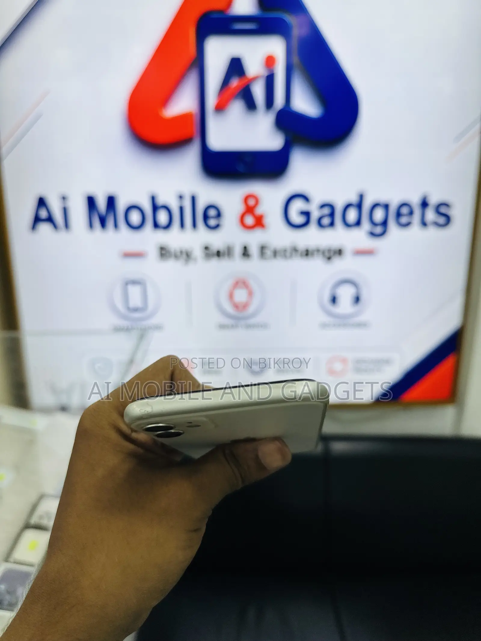 Apple iPhone 11 64 GB White