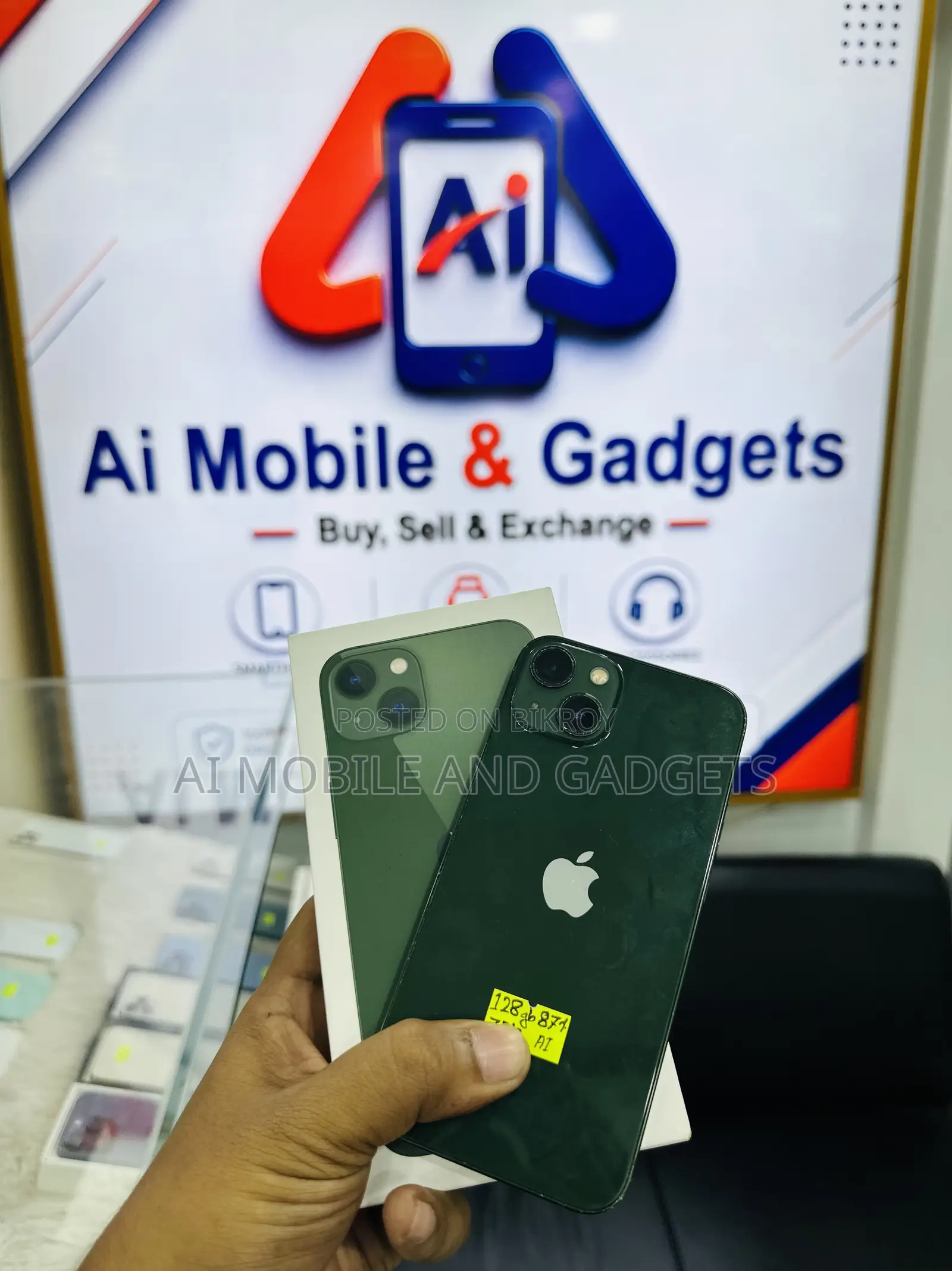 Apple iPhone 13 128 GB Green