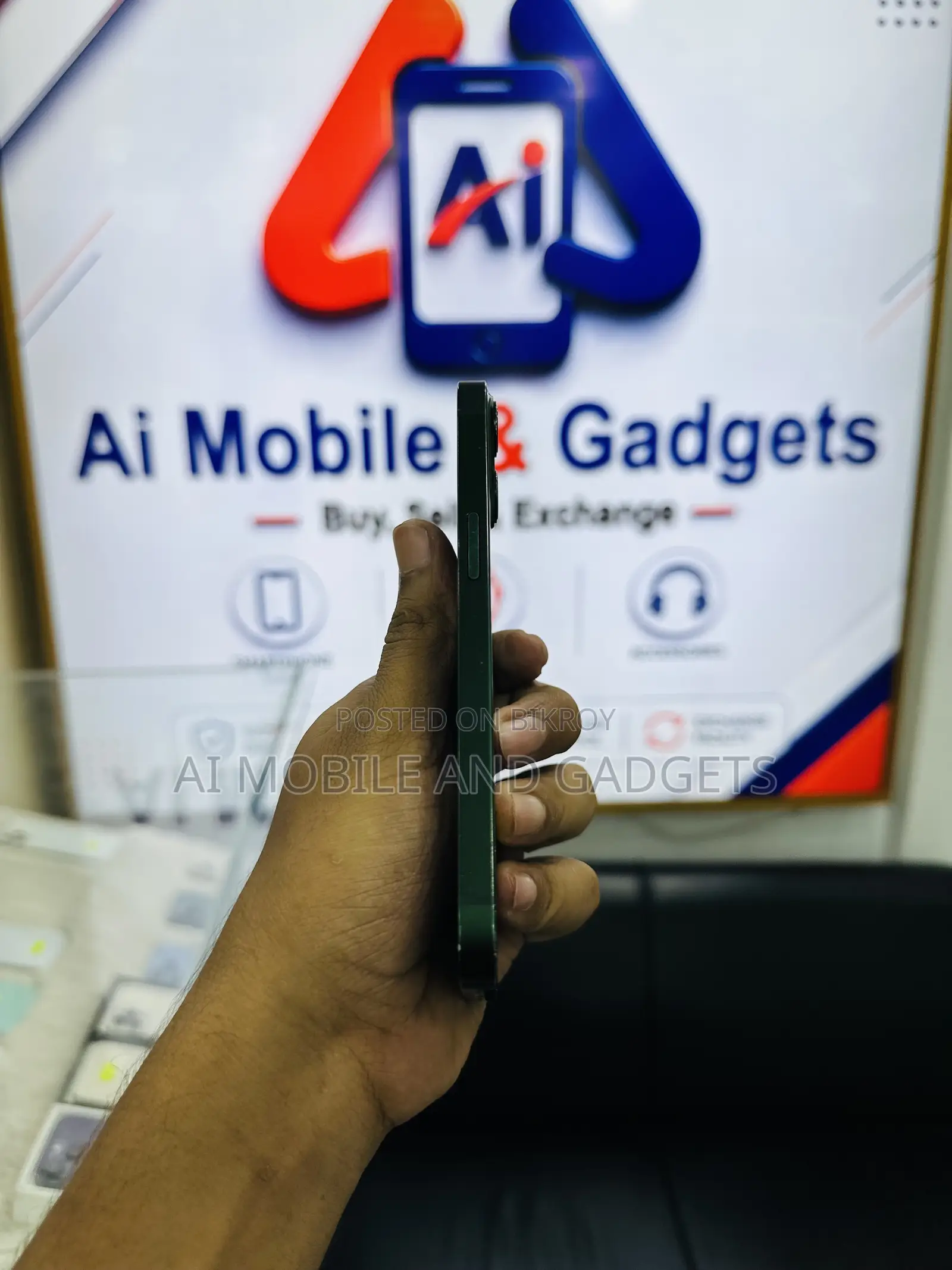 Apple iPhone 13 128 GB Green
