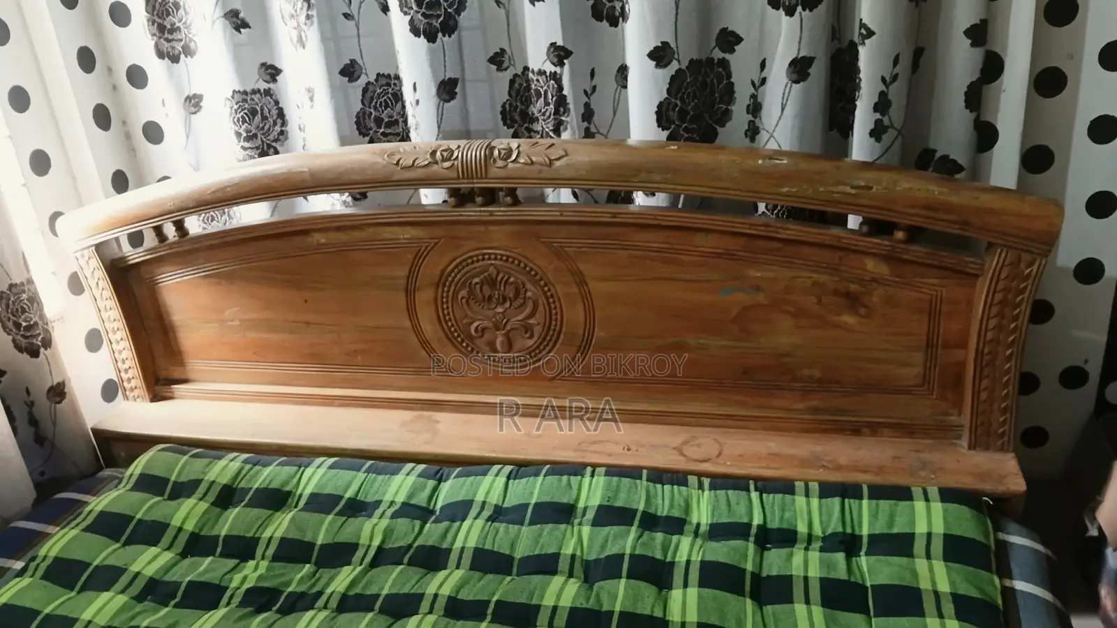 King Size Bed ((Shegun Wood))