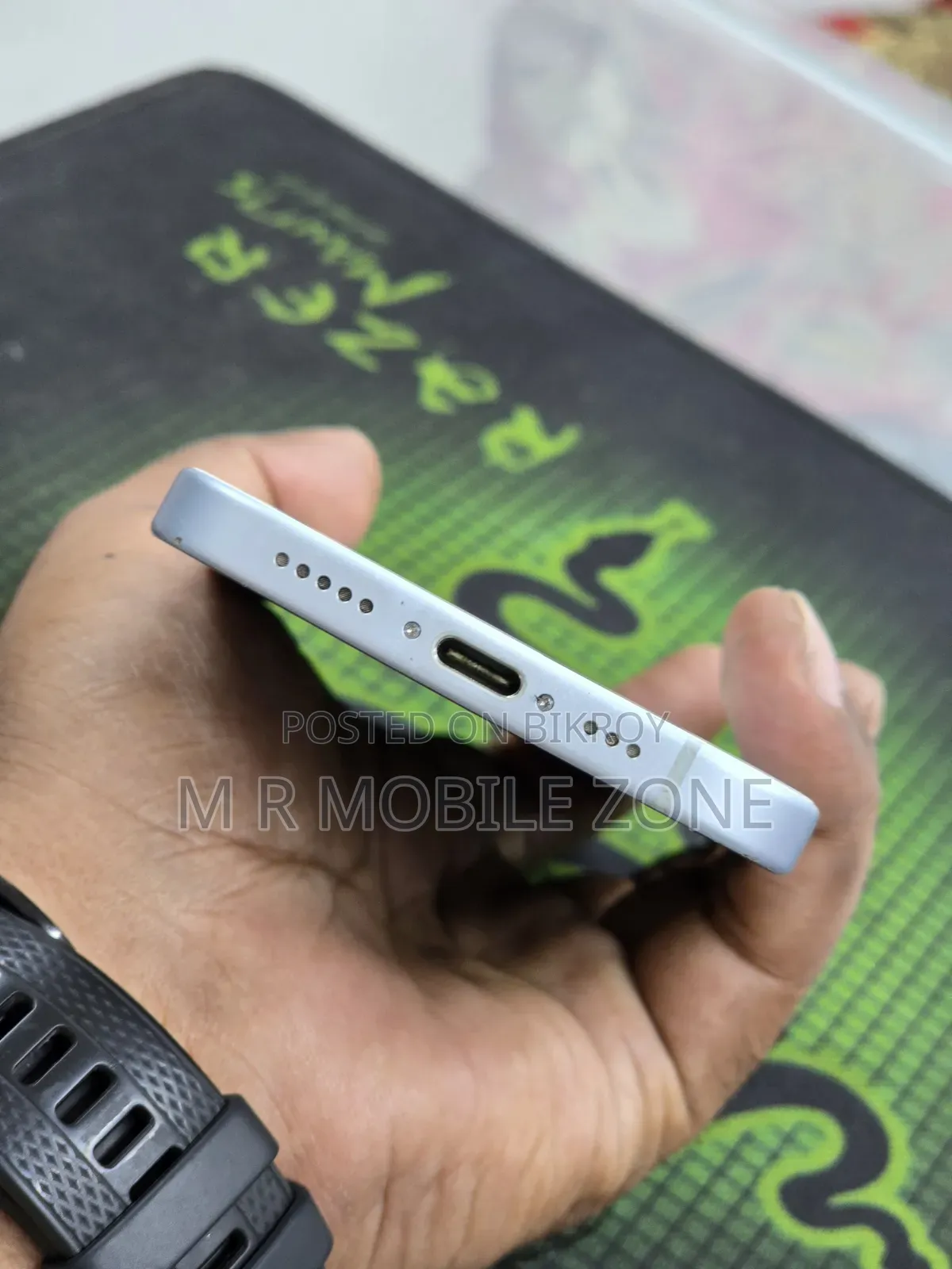 Apple iPhone 15 128 GB Silver