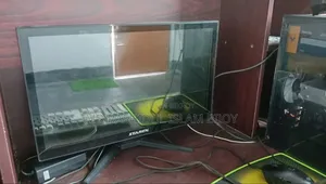 Sterex 18.5′′ Computer Monitor for Sale