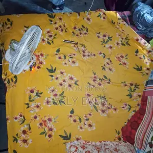 বেড ৬/৭ ফিট নো ফুল এন্ড ফ্রেশ লাইক নিউ