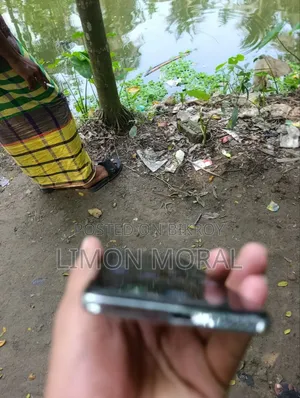 নতুন অনার ২০০ ৫১২ জিবি হোয়াইট