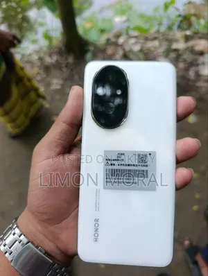 নতুন অনার ২০০ ৫১২ জিবি হোয়াইট