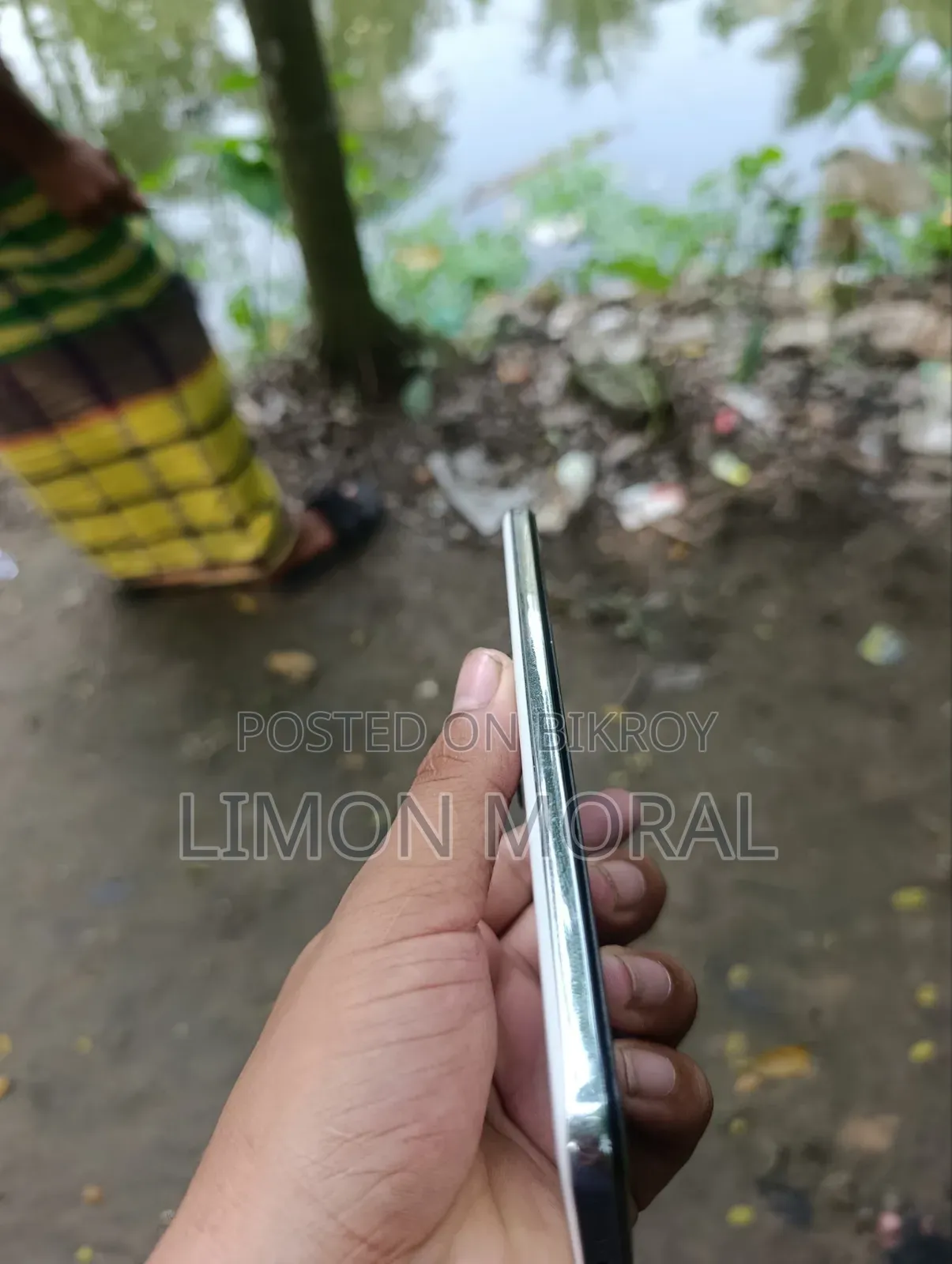 নতুন অনার ২০০ ৫১২ জিবি হোয়াইট