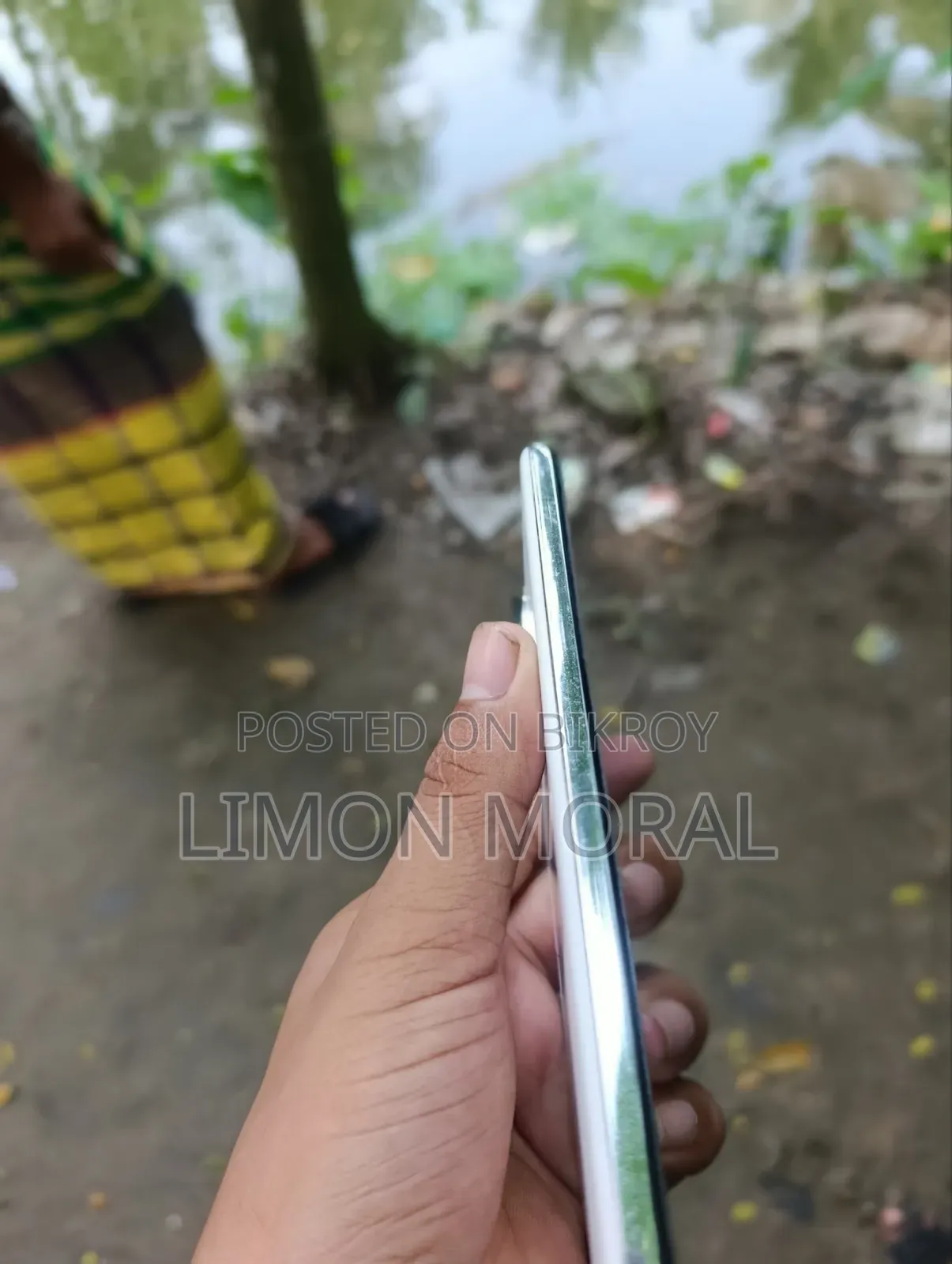 নতুন অনার ২০০ ৫১২ জিবি হোয়াইট