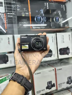 Nikon Coolpix S6200 Digital Camera