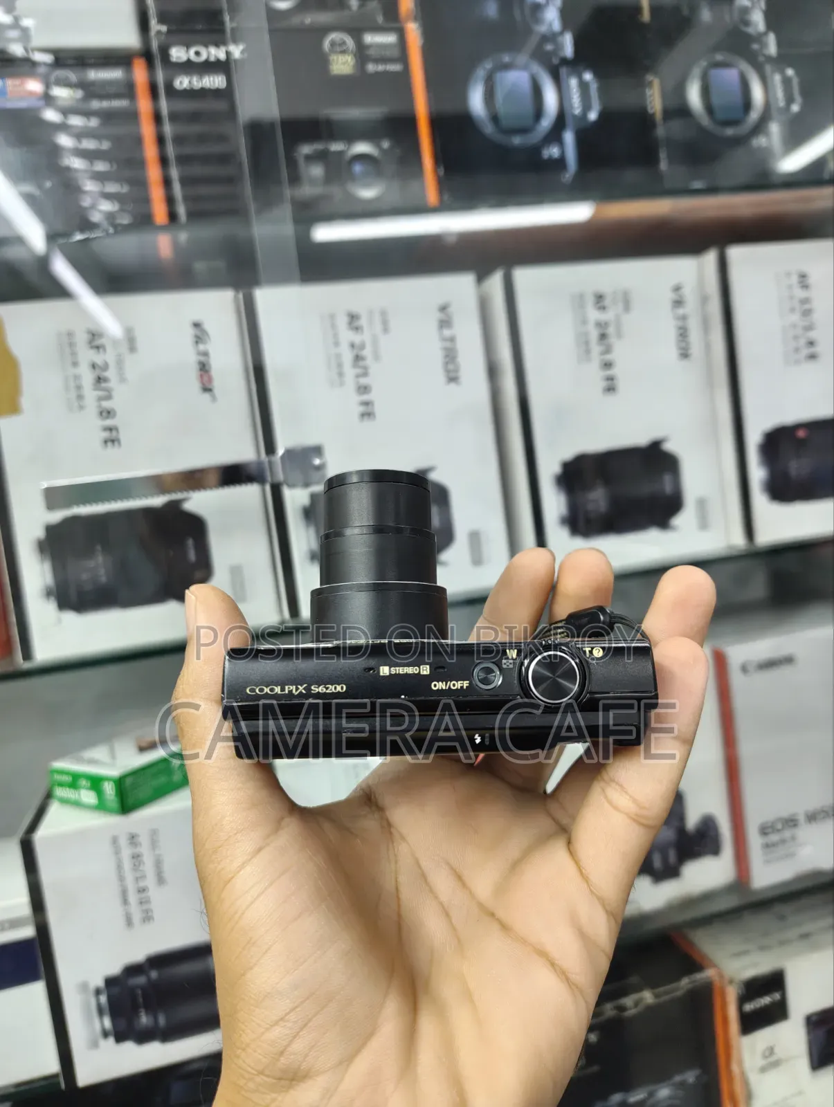 Nikon Coolpix S6200 Digital Camera