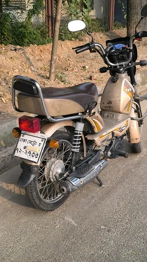 TVS XL 100 2022 Silver
