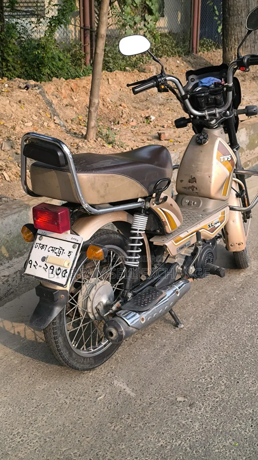 TVS XL 100 2022 Silver