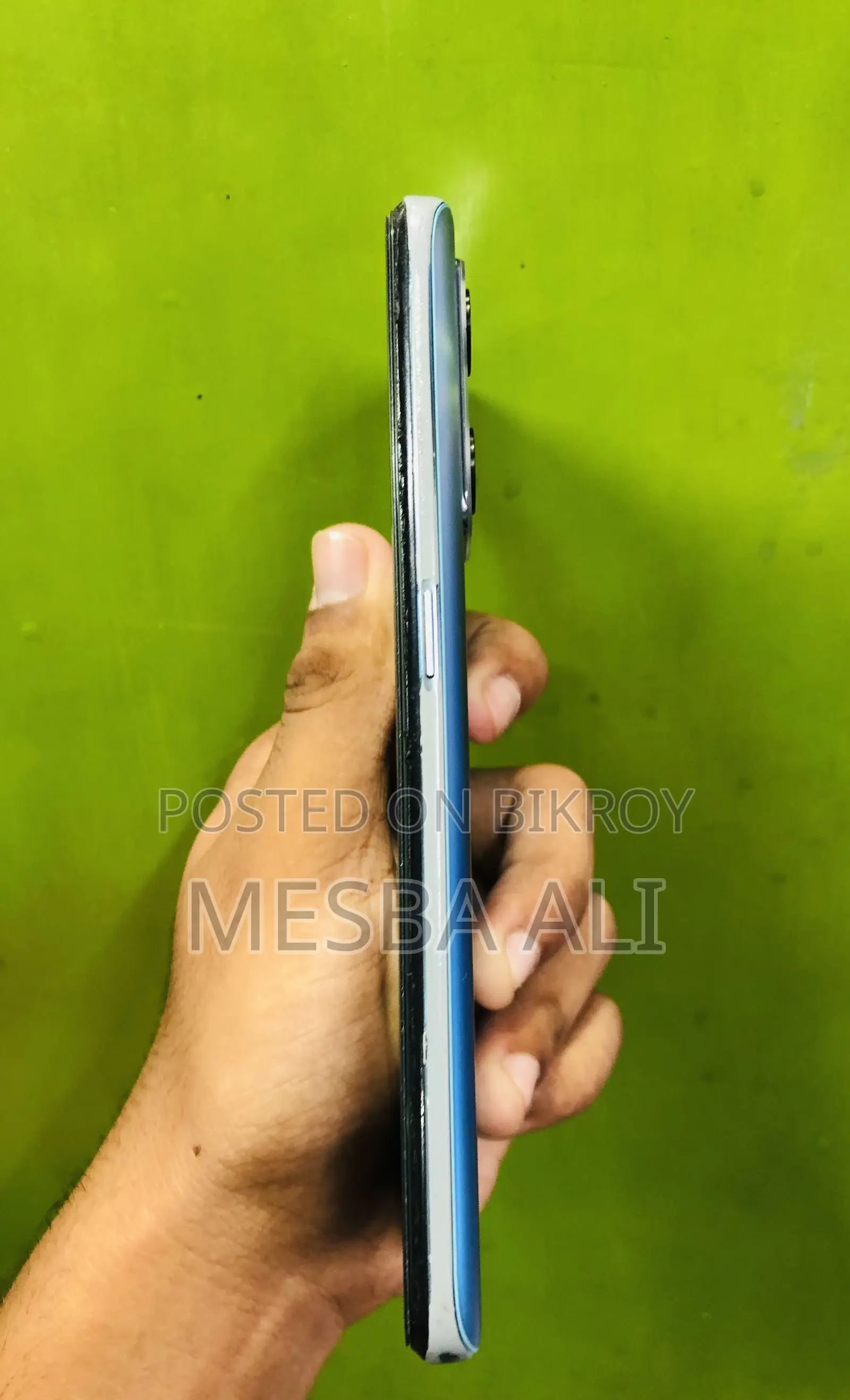 রিয়েলমি ২৫৬ জিবি ব্লু