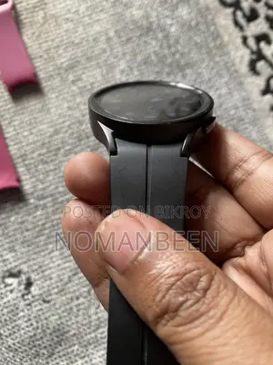 Samsung Watch 5 Pro LTE Edition With Original Charger and Extra Strap
