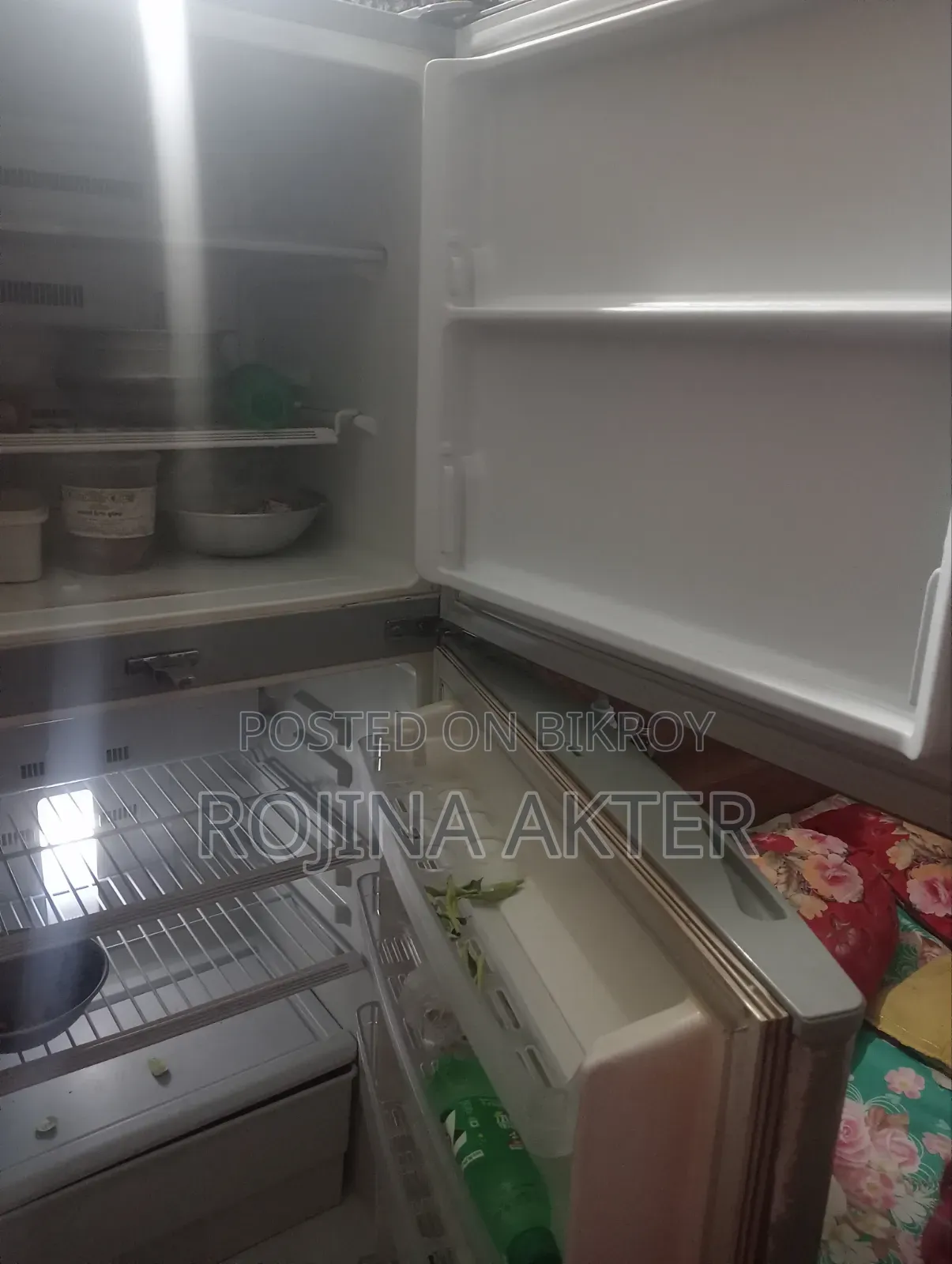 Walton Fridge 17 Cubic Feet