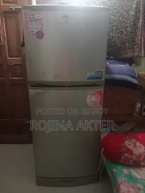 Walton Fridge 17 Cubic Feet