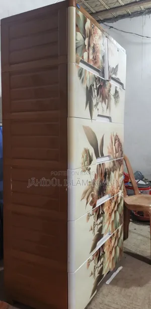 Akij Wardrobe