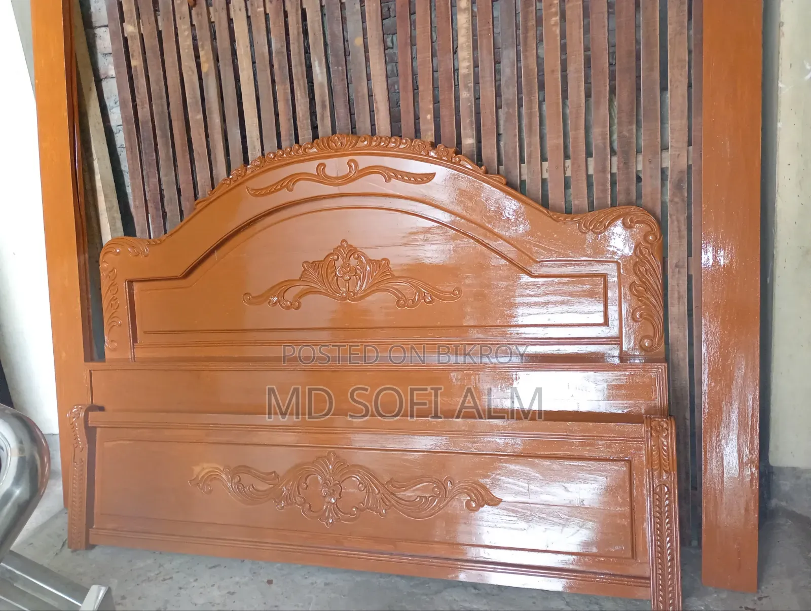 An Acacia Wood Bed Will Be Sold