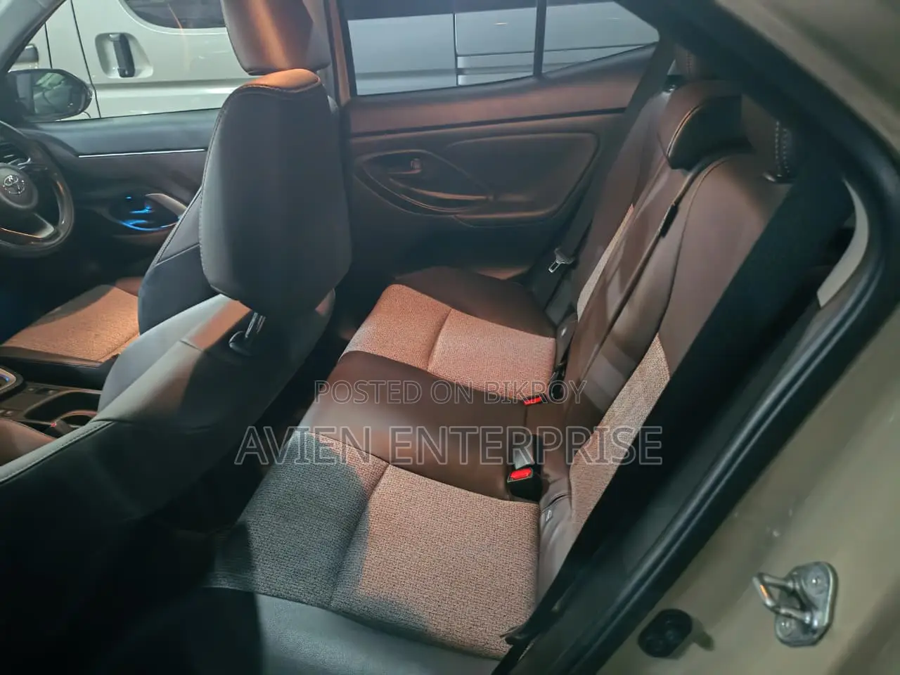 Toyota Yaris Cross 1.5 Hybrid FWD 2022