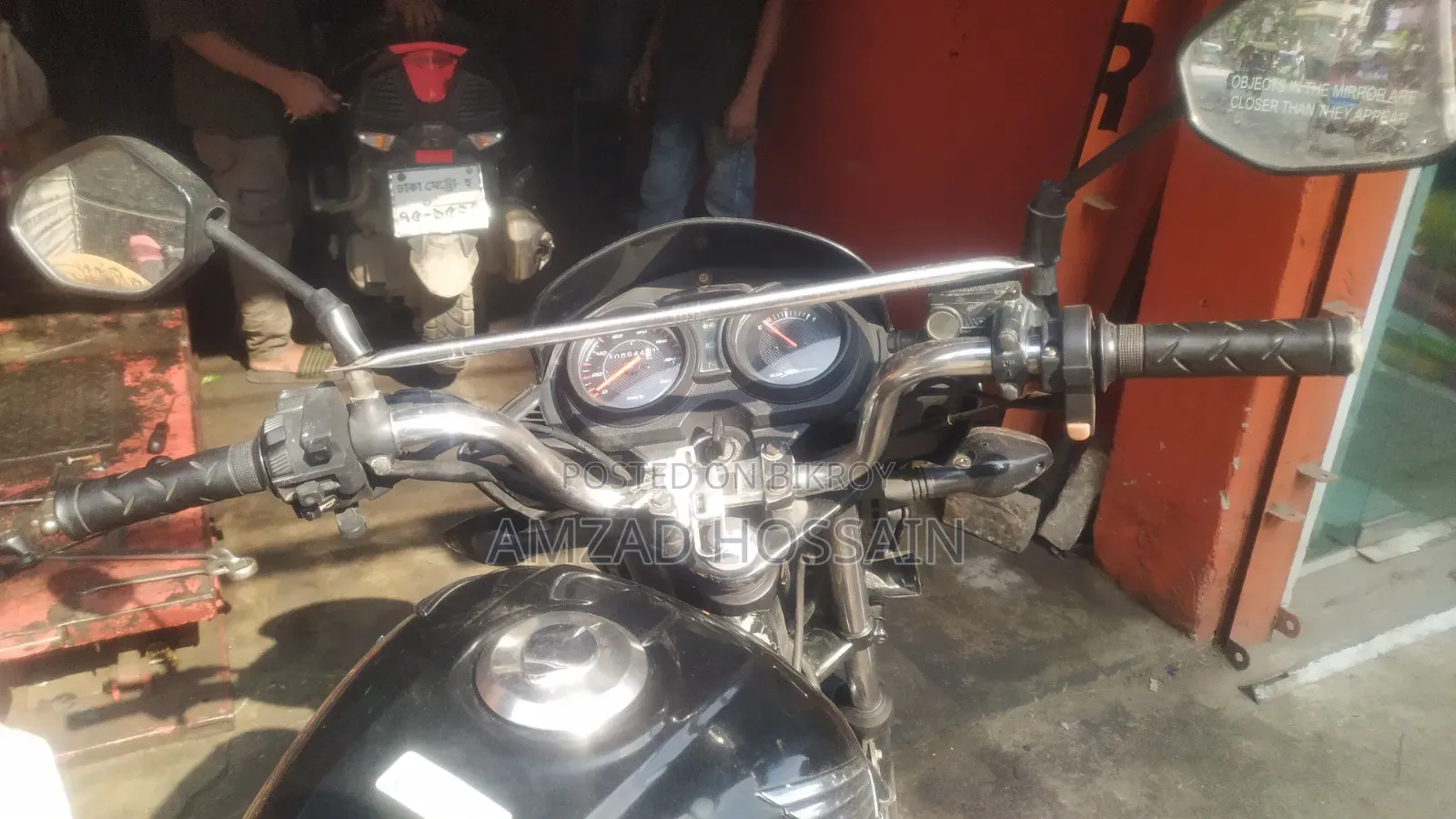 Honda CB 2017 Red