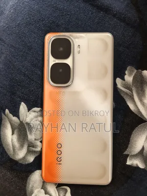 iQOO 256 GB Orange