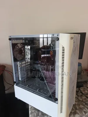 Desktop Computer 8GB AMD SSD 128GB