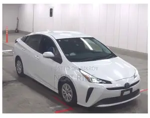 Toyota Prius Limited 2021 Pearl