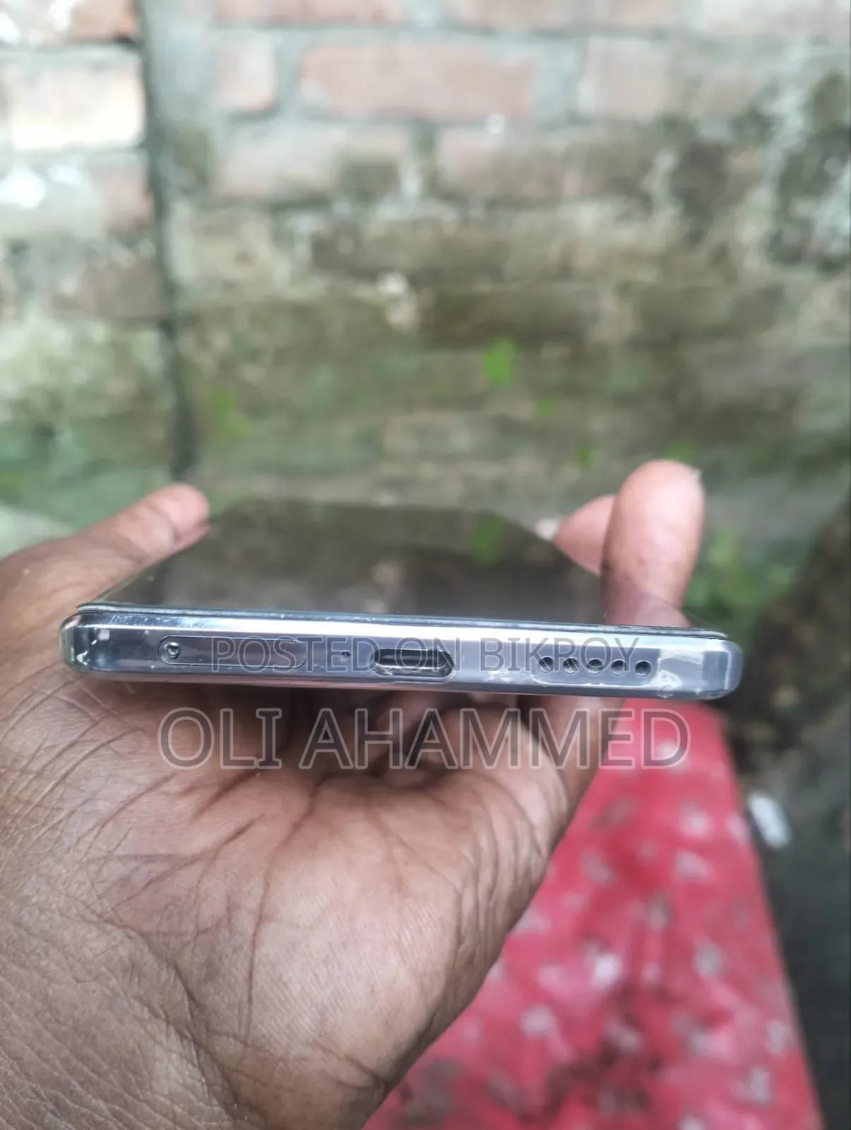 ভিভো টি২ প্রো ২৫৬ জিবি হোয়াইট