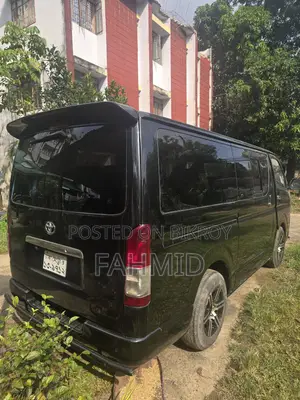 Toyota Grand HiAce 1999 Black
