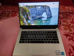 Laptop Huawei MateBook D 14 8GB Intel SSD 256GB