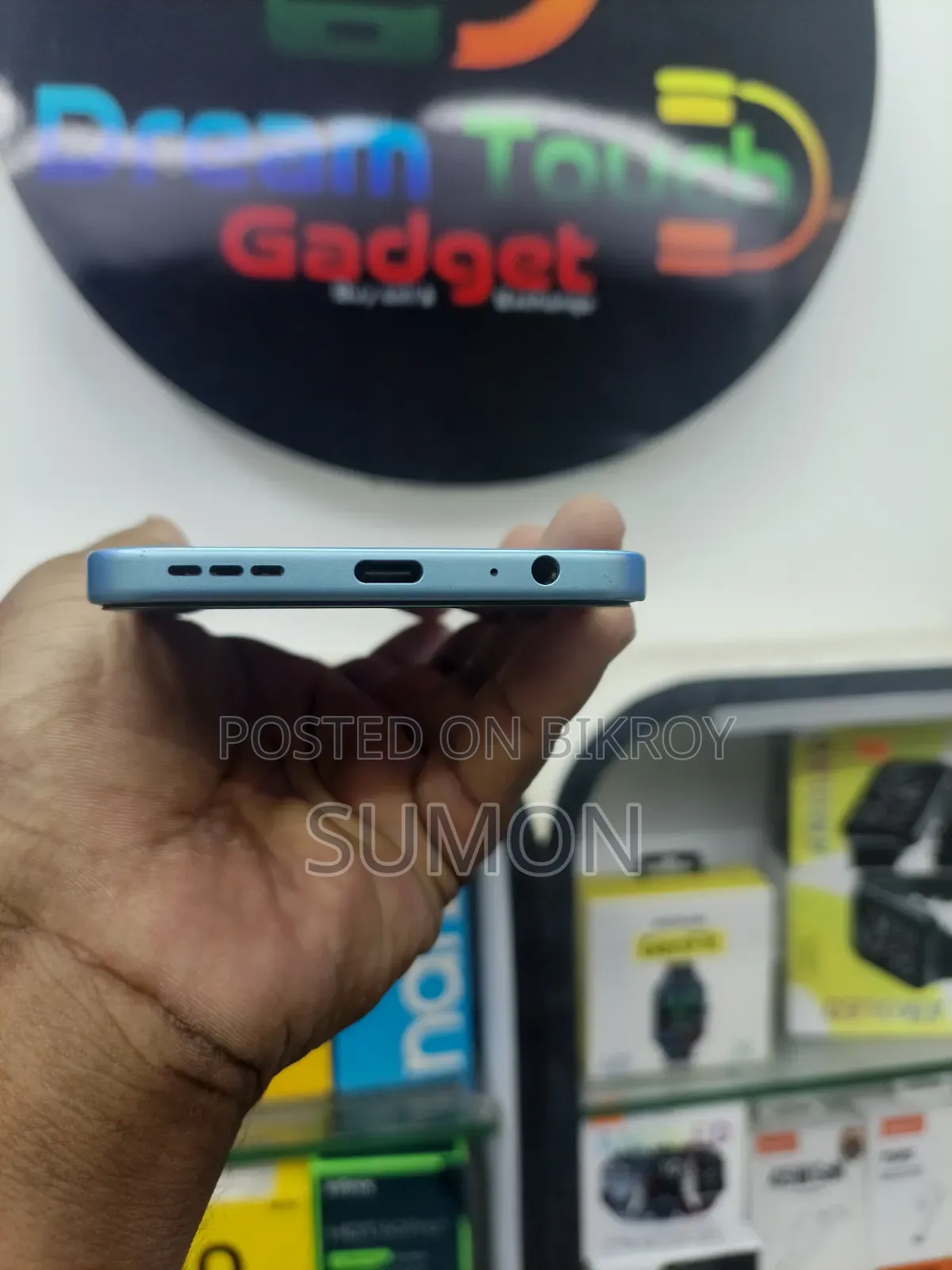 ইনফিনিক্স হট ৬০ প্রো ১২৮ জিবি নীল