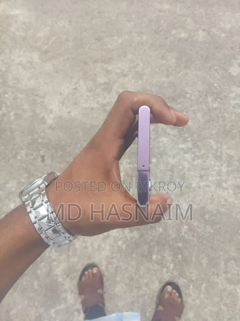 স্যামসাং গ্যালাক্সি এস২২ আল্ট্রা ৫জি ২৫৬ জিবি