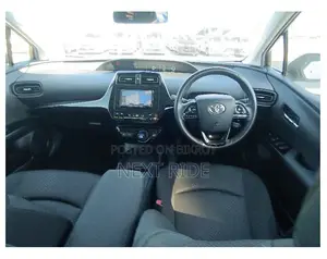 Toyota Prius 2021 Pearl